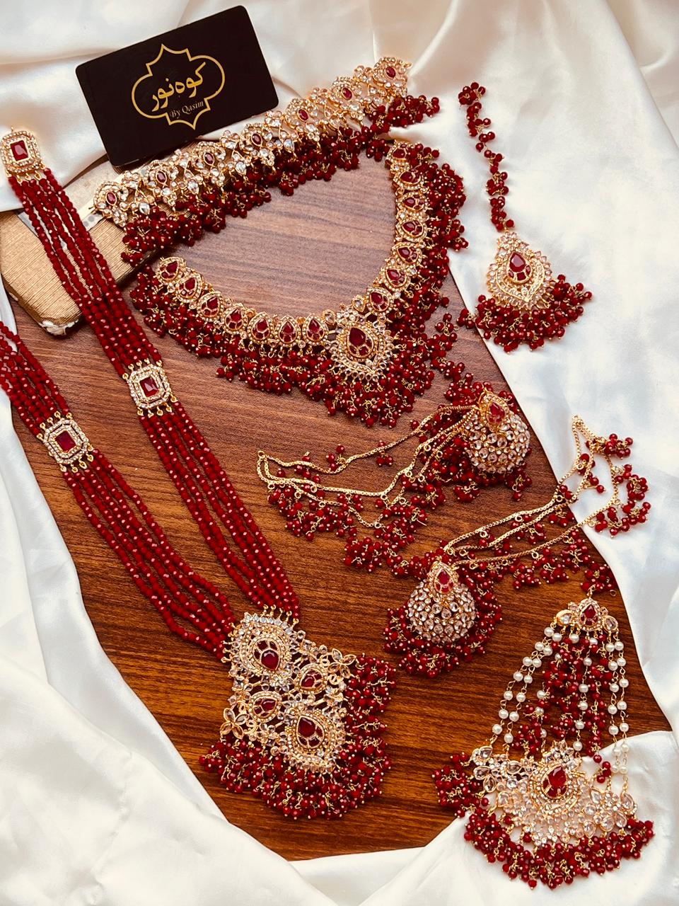 Beautiful Elegant Traditional Bridal Set – 6 Colours