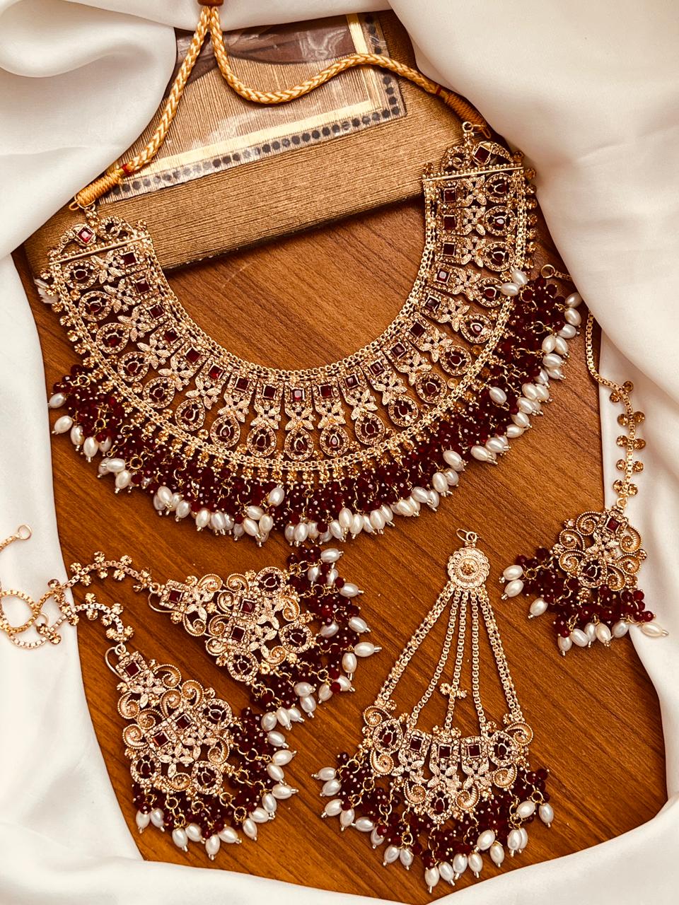 Beautiful Bridal Set - 5 Colours