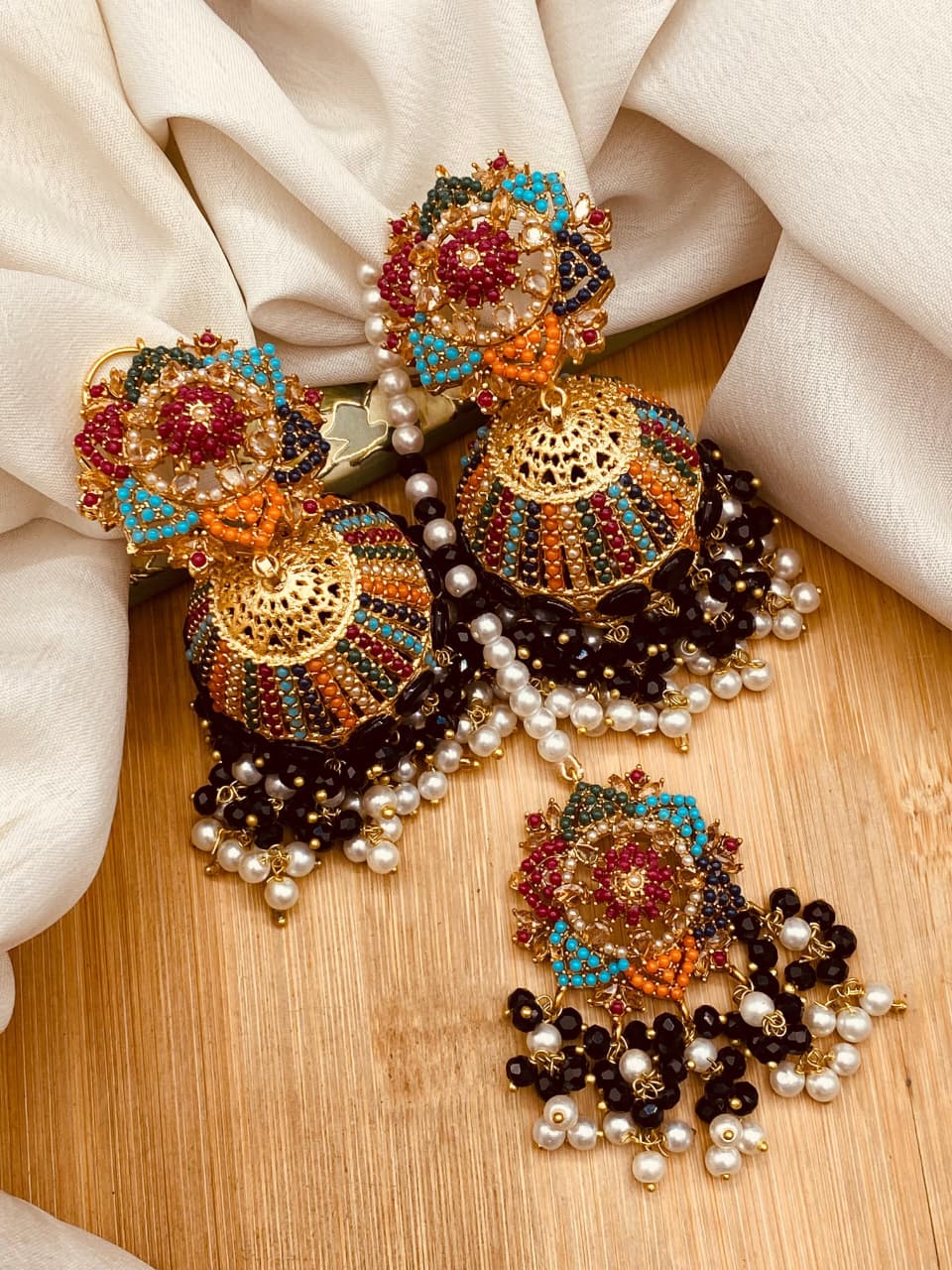 Nortan Jhumki With Teka