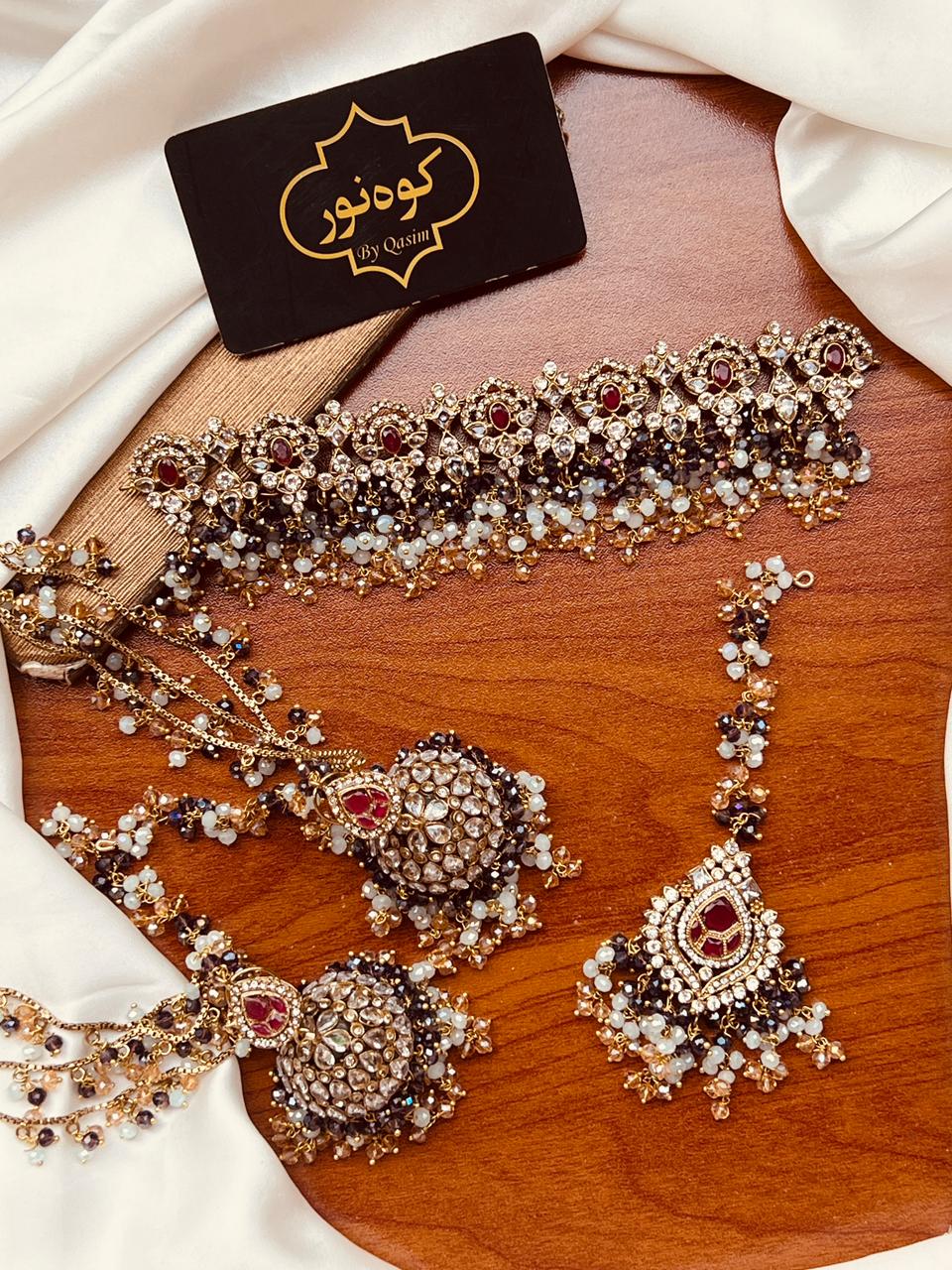 Casting Choker Partywear Set