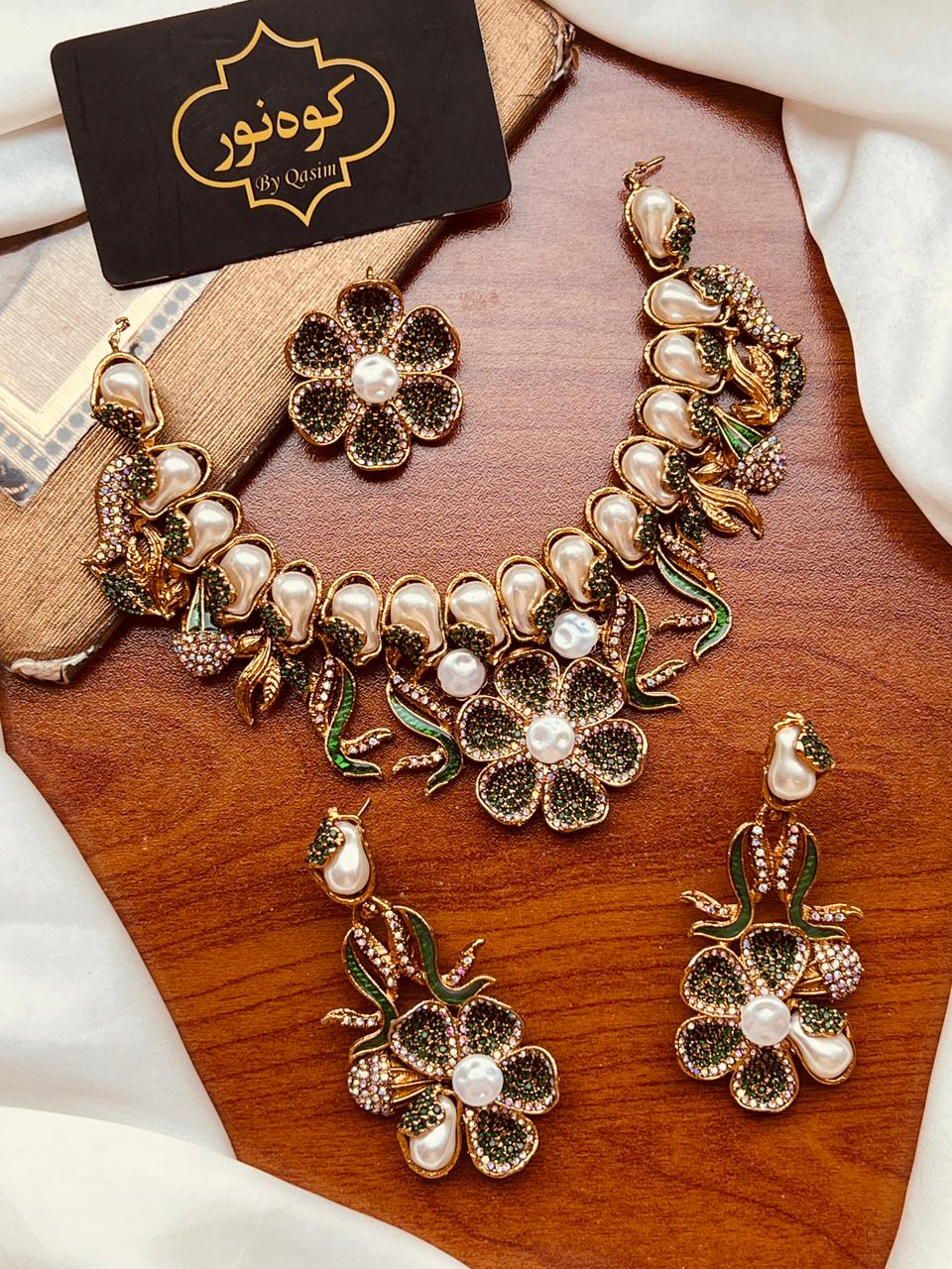 Turkish Partywear Flower Set