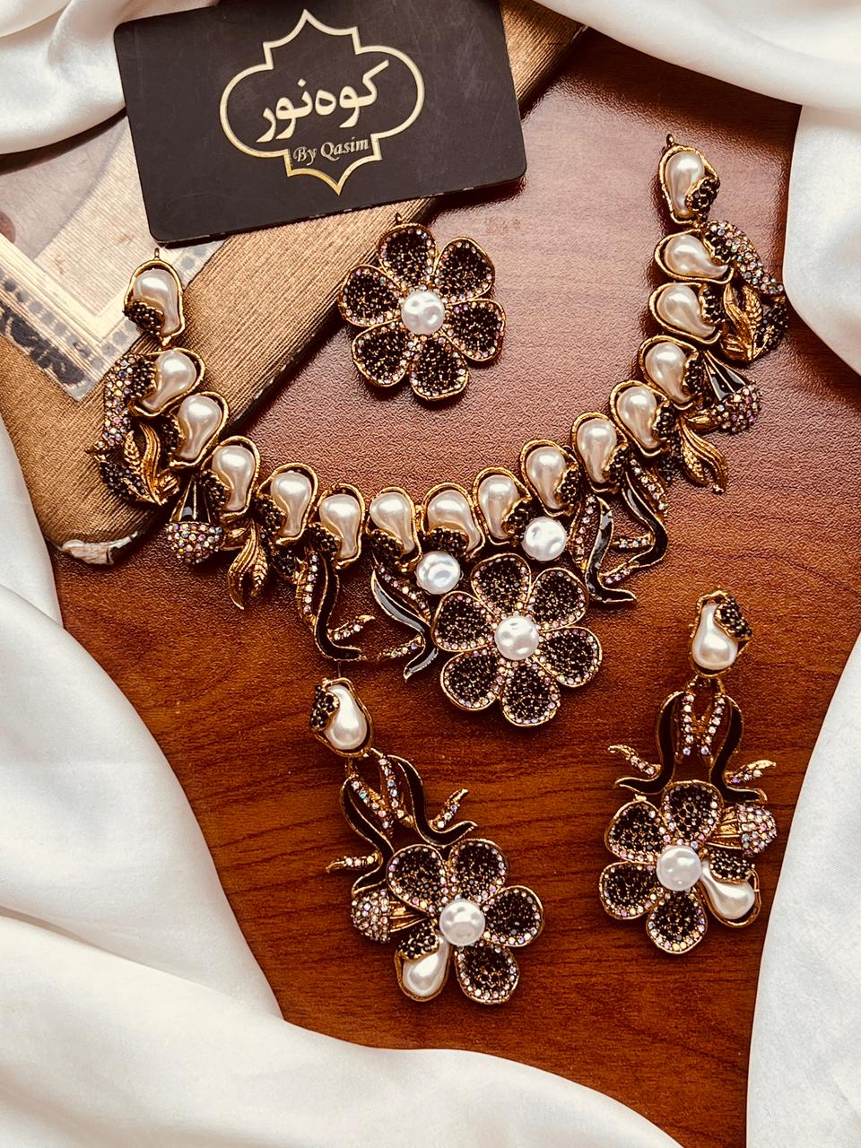 Turkish Partywear Flower Set