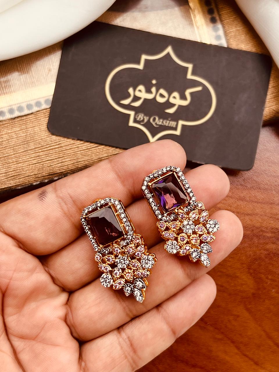 Oxidised Zircon Tops