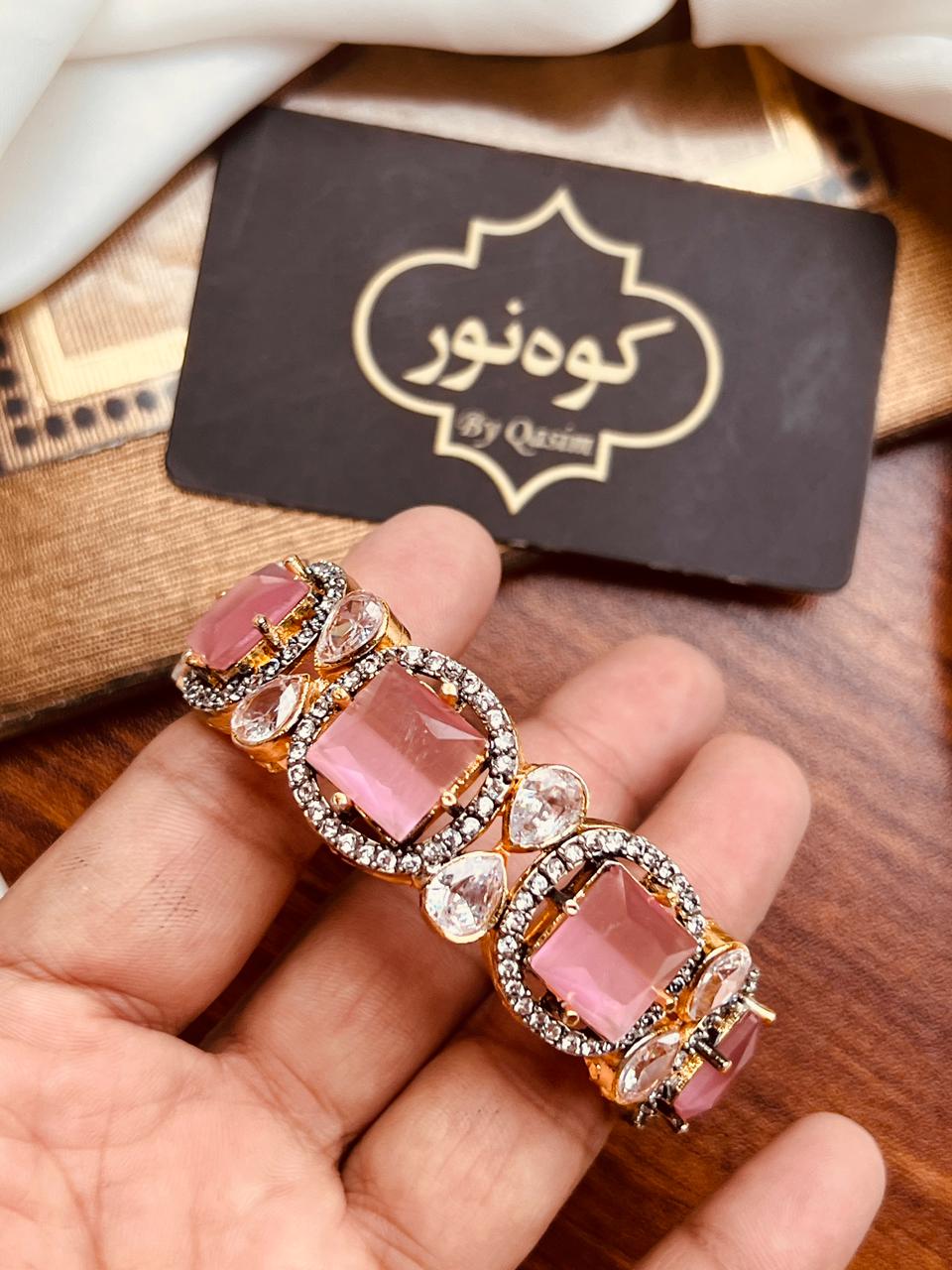 Beautiful Jaraoo Zarkon Bracelet