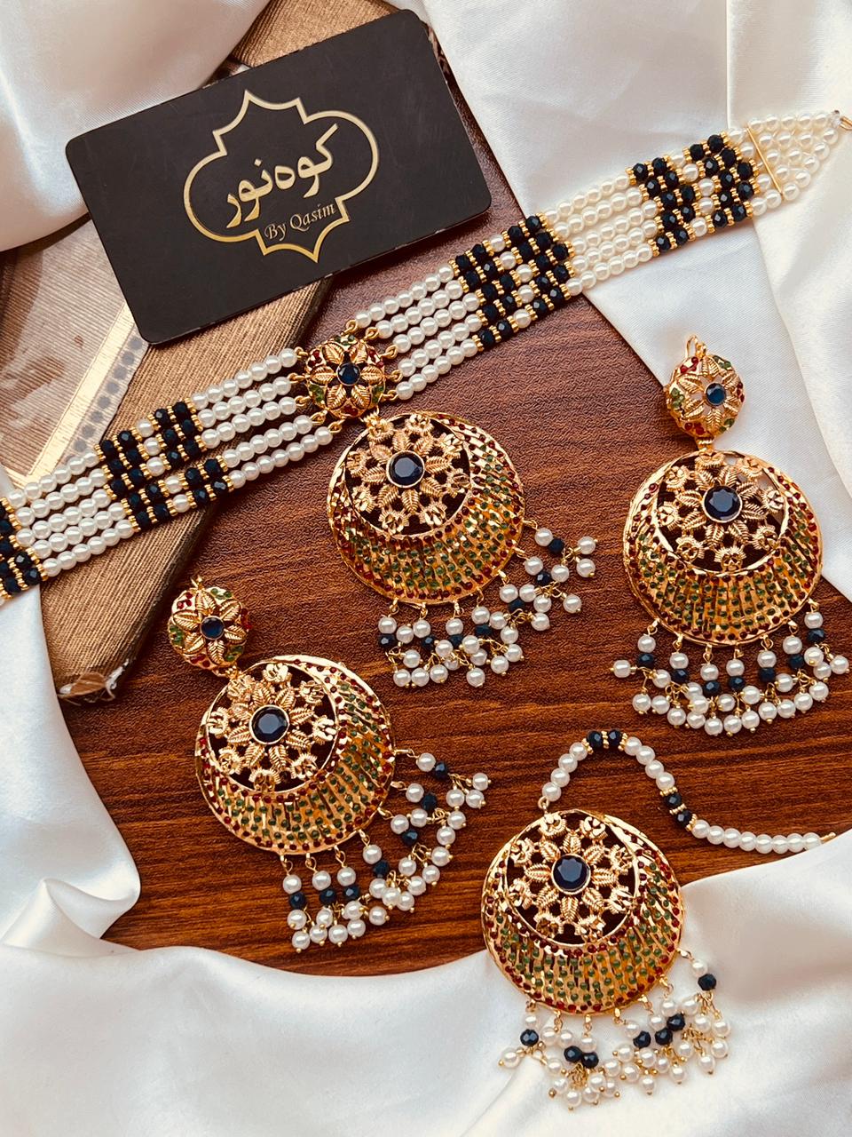 Beautiful Elegant Hyderabad Choker Set – 8 Colours