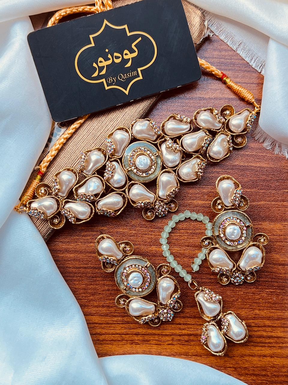 Beautiful Elegant Turkish Choker Set – 6 Colours