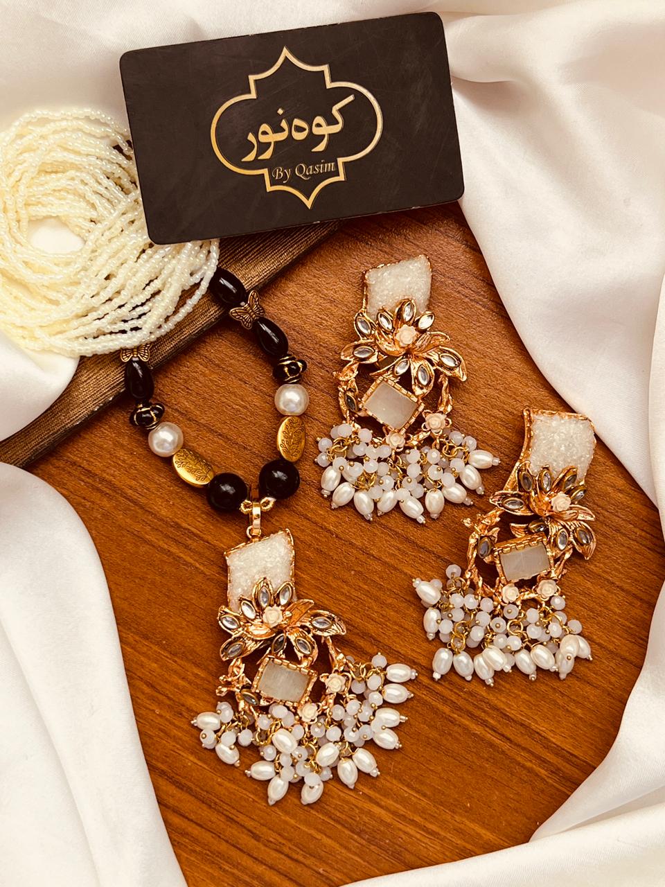Crush Mala Earring Set
