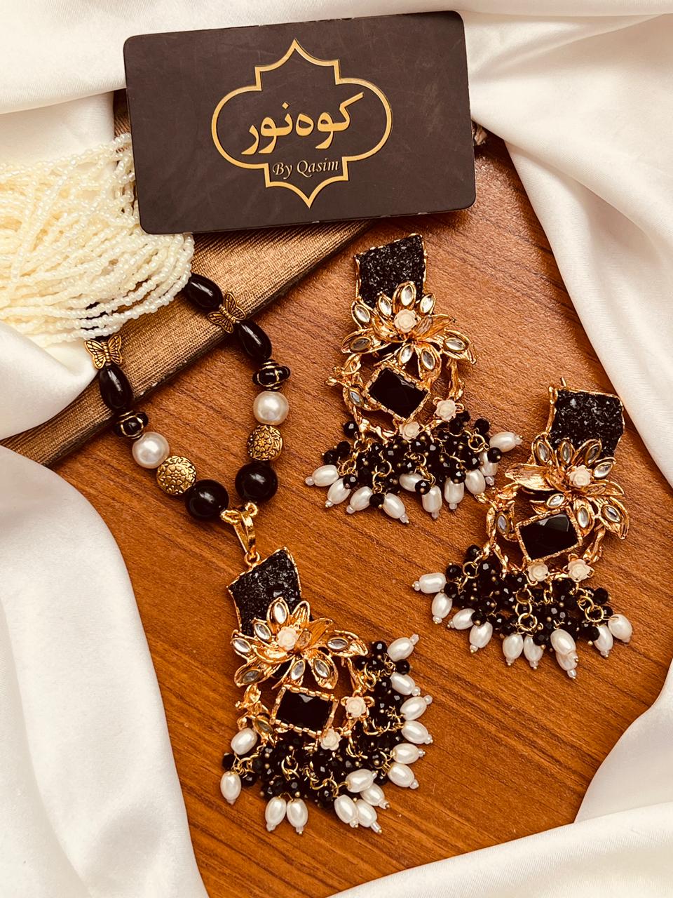 Crush Mala Earring Set