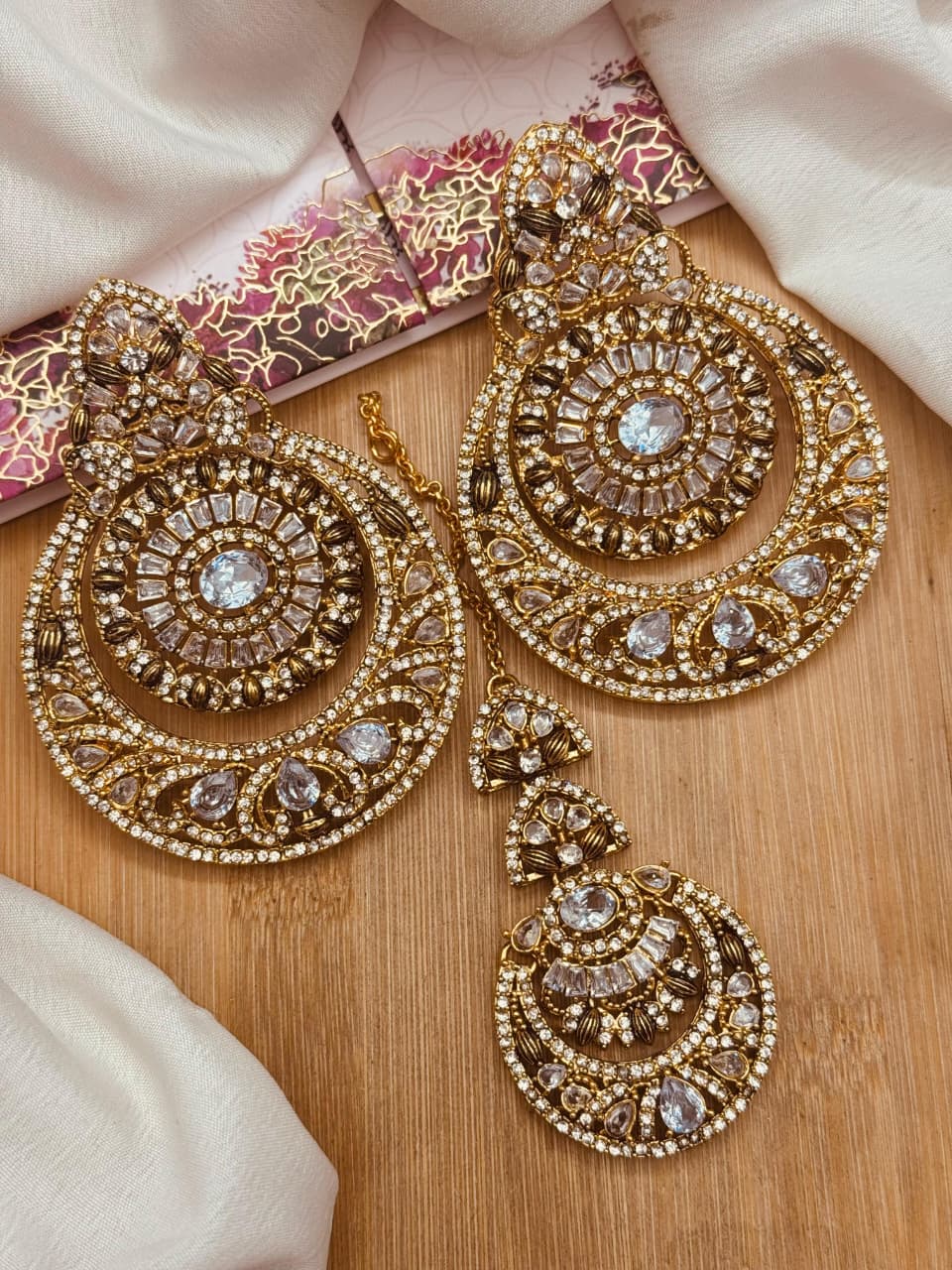 Long Earring With Teka Set