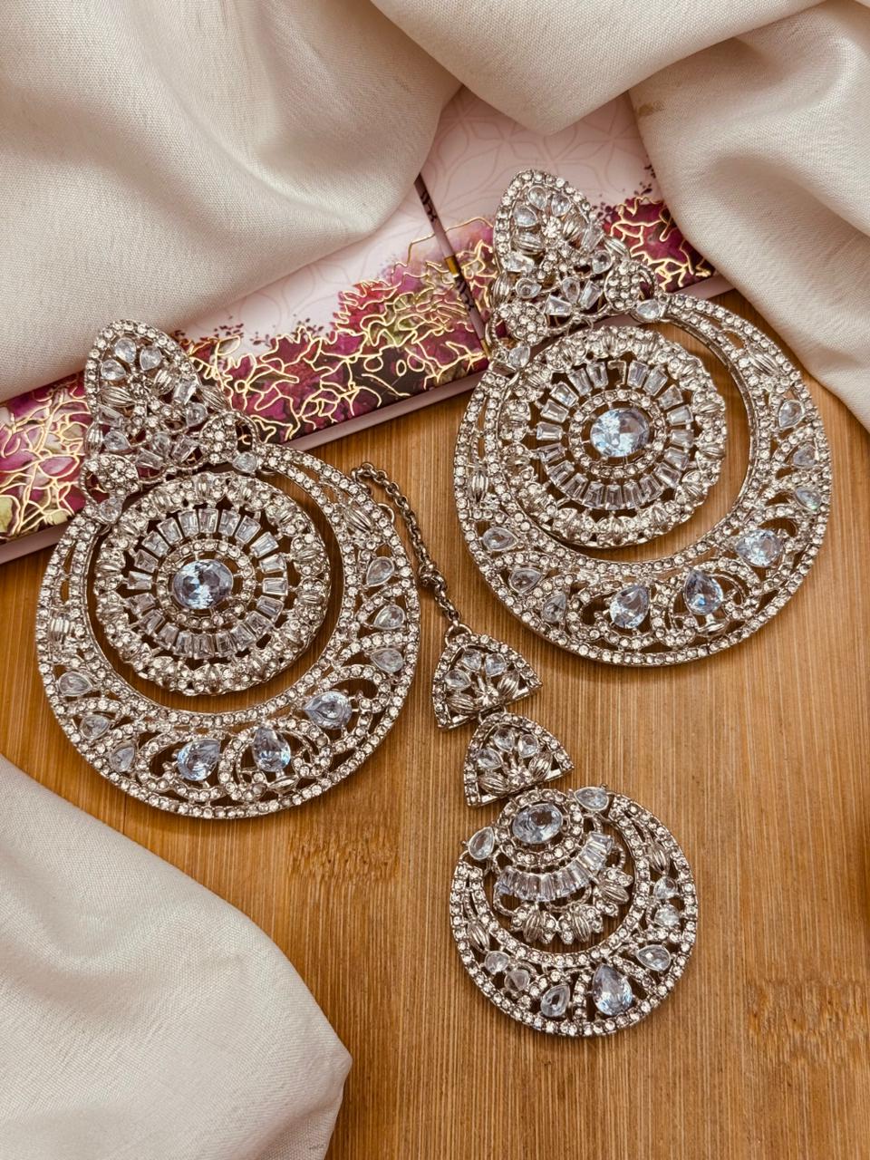 Long Earring With Teka Set