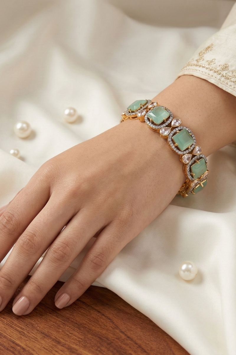 Beautiful Jaraoo Zarkon Bracelet